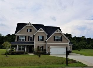 132 Farmhouse Ln, Carthage, NC 28327