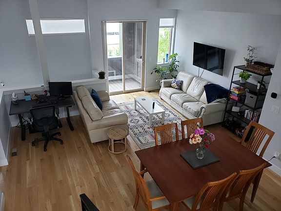 Living and dining area