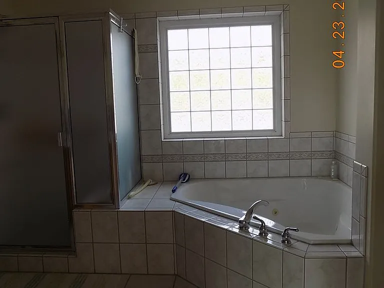 27096 Old Hwy #93 — Photo 26