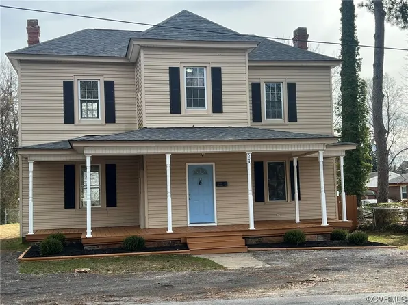 504 Lee St, Emporia, VA 23847
