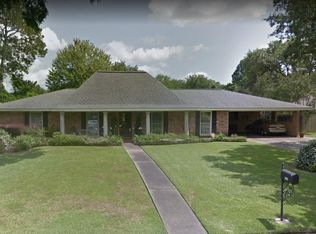 111 Tackaberry Rd, Lafayette, LA 70503
