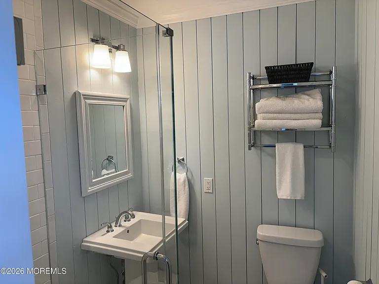 86 Bridge Ave — Photo 13