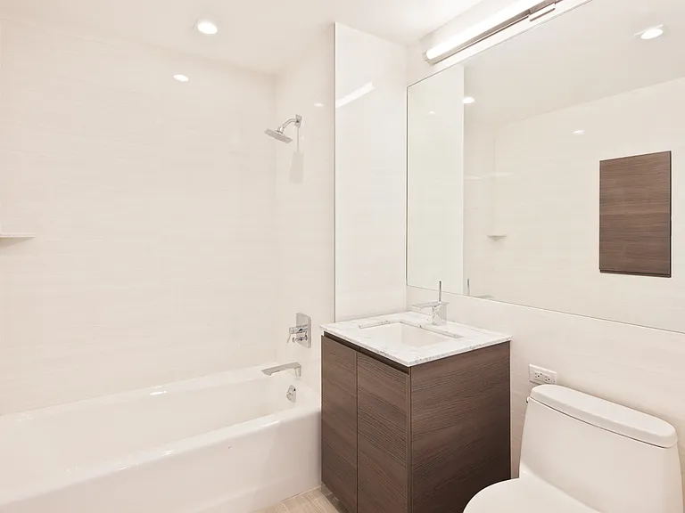 309 Gold St #AIR17B — Photo 6