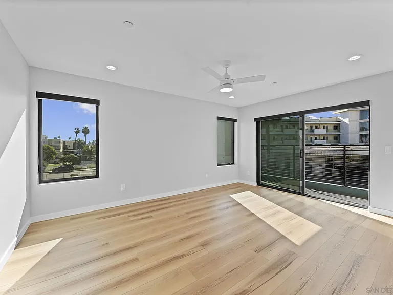 325 Citrus Ave #2 — Photo 13