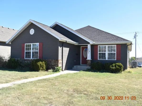 2421 Empire Ave, Joplin, MO 64804