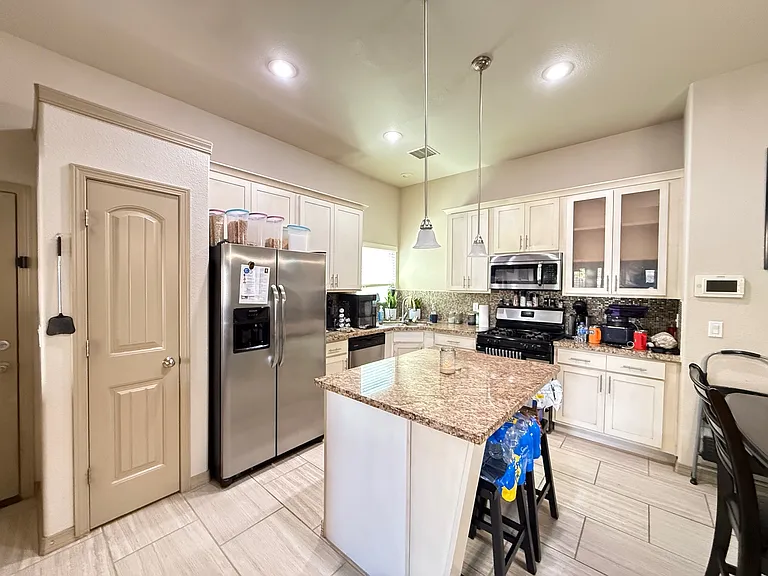 3856 Loma Cortez Dr — Photo 9