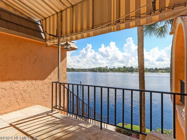 5375 ORTEGA FARMS Boulevard #102, Jacksonville, FL 32210
