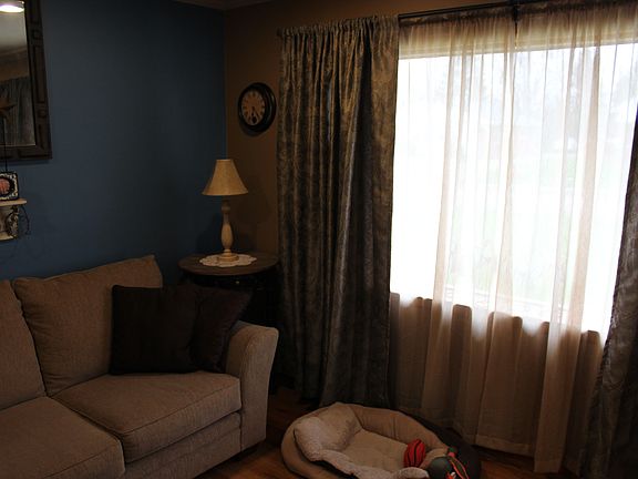 3rd image of 325 W Church St