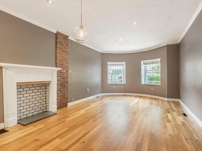 99 Cedar St #1 — Photo 2