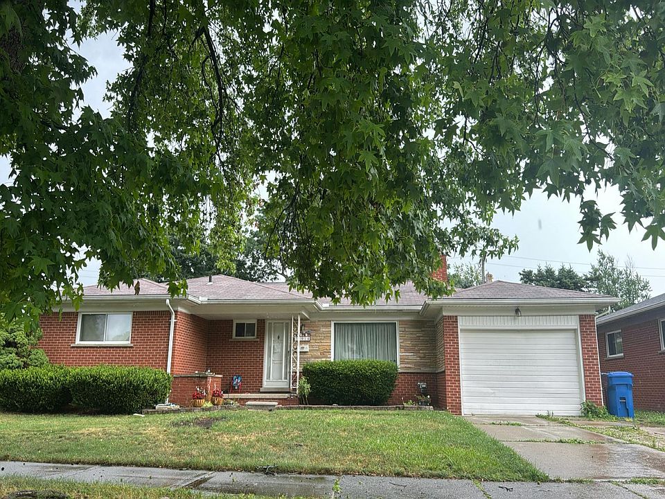 1st image of 27914 Santa Ana Dr