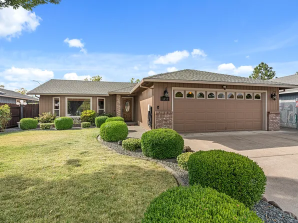 1355 Kaye St, Medford, OR 97501