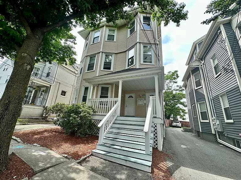 21 Macarthur St #3 — Photo 10