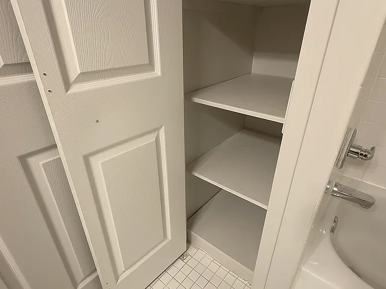Prentiss Pointe Apartments — Photo 74