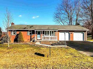 48 Lakeview Ter, Hanover, PA 17331