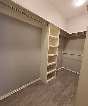 4th image of 619 Aldo Dr