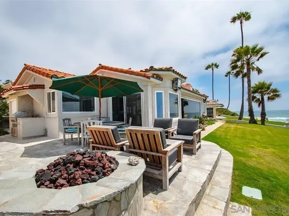 7076 Neptune Pl, La Jolla, CA 92037