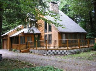 137 Colt Pl, Tobyhanna, PA 18466