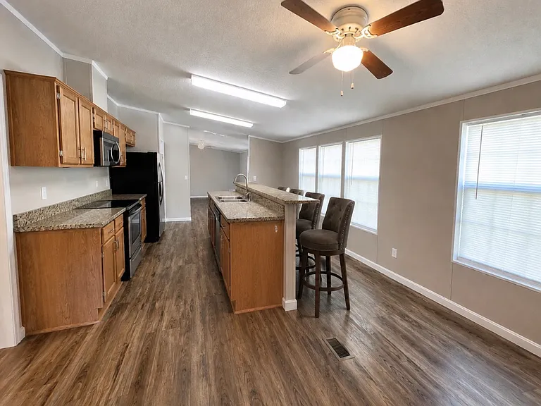 515 Christian Church Rd — Photo 3