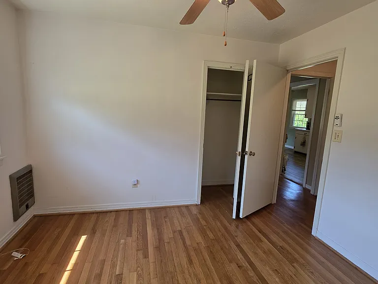 5004 Holmes Ave NW — Photo 14