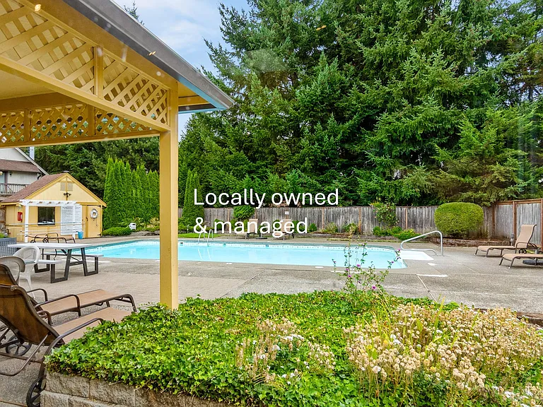 220 Israel Rd SW — Photo 29