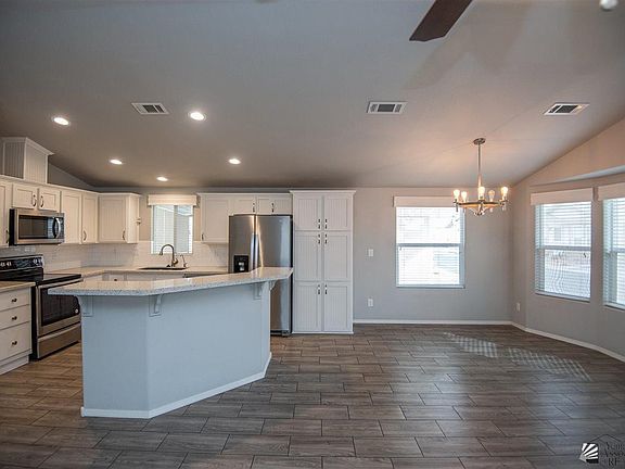 5th image of 5552 E 34th Pl