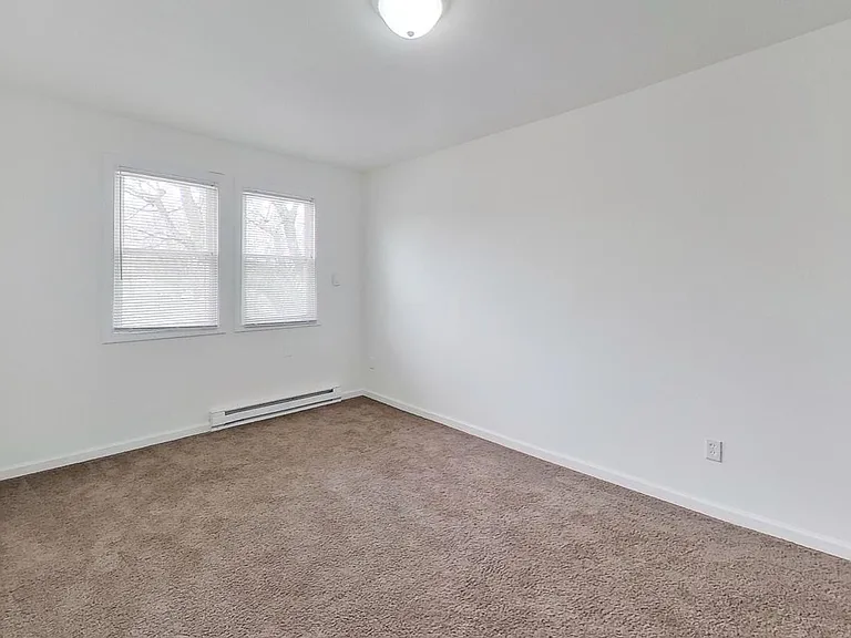 701 W Hanna Ave — Photo 16