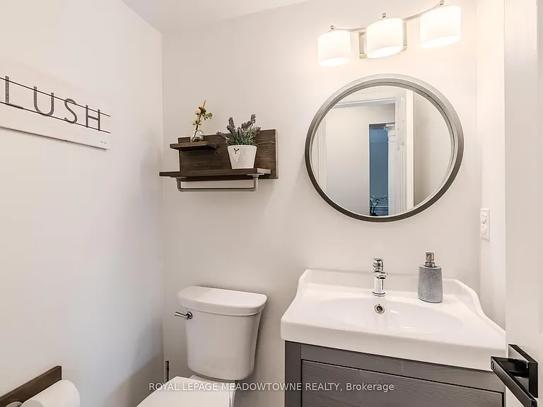 3206 Apricot St — Photo 16