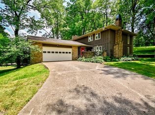 3018 Wildridge Dr NW, Massillon, OH
