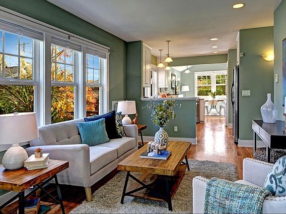 living room entry
