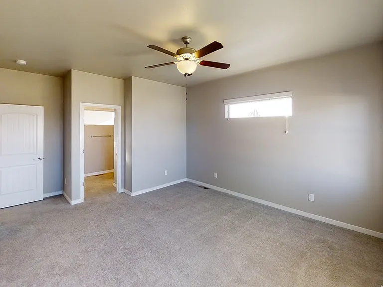 2041 Medici Ln — Photo 24