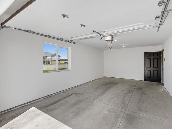 4th image of 1435 Peterson Dr #601