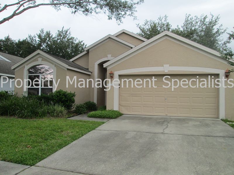 2nd image of 13519 Emeraldview Dr