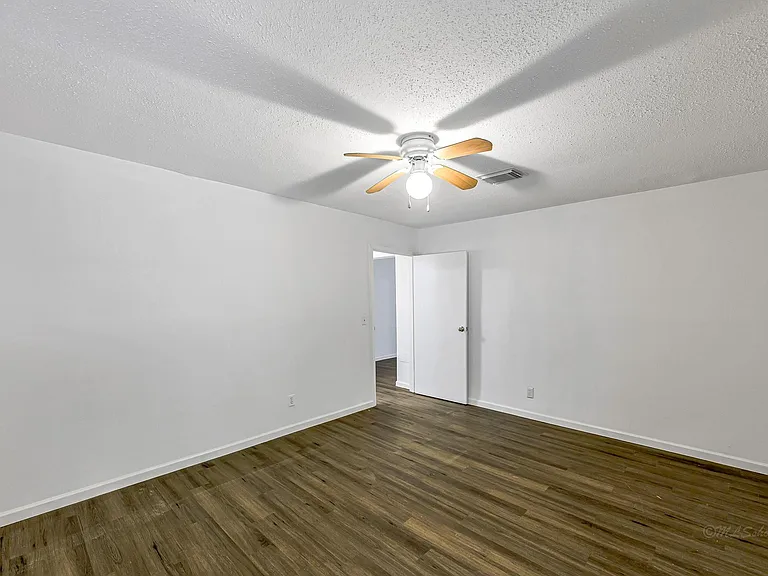 32B E Rivercrest Dr — Photo 22