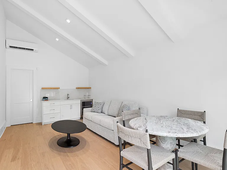 44 Lake Dr — Photo 16