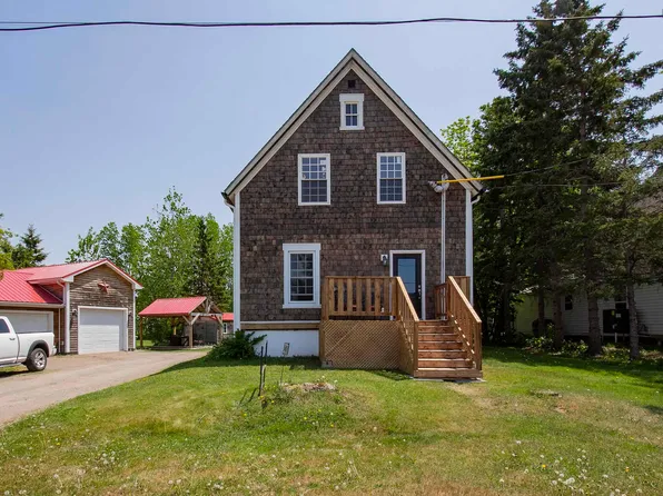 340 Foundry St, Oxford, NS B0M 1P0