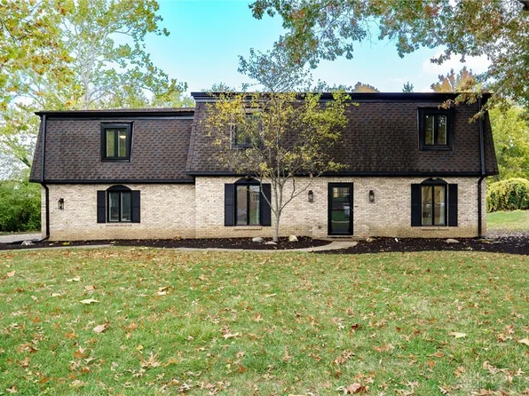 99 Davis Rd, Dayton, OH 45459