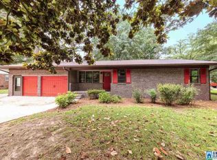 1015 3rd Ave NW, Alabaster, AL 35007