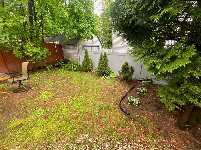 49 Devens St #2 — Photo 21