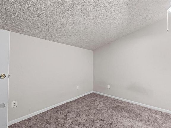 5th image of 2510 San Gabriel St #D