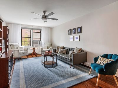 525 W 235th St APT 3B, Bronx, NY, 10463