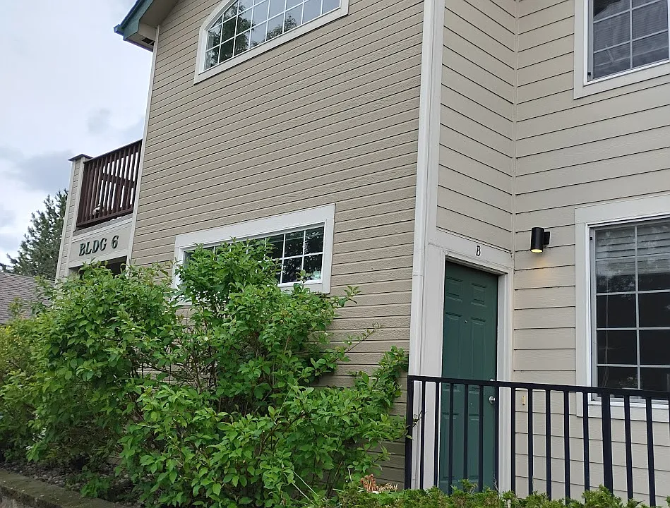 3002 W Elizabeth St #6B