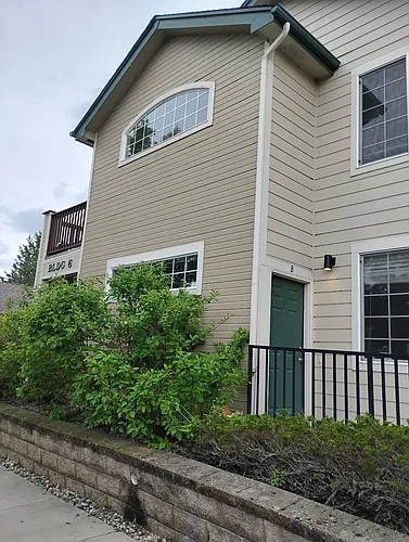 3002 W Elizabeth St Photo 1