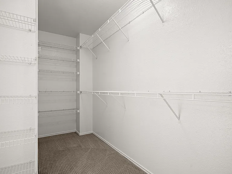17841 Park Valley Dr — Photo 18