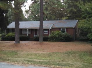 2516 Dolfield Dr, North Chesterfield, VA 23235
