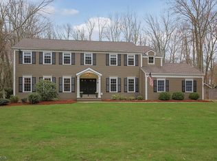 42 Dean Rd, Mendham, NJ 07945