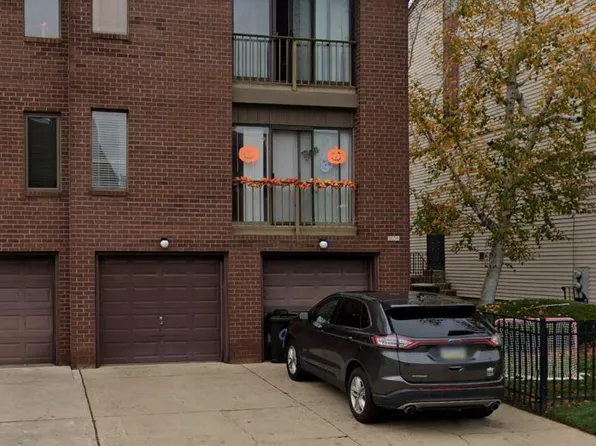 9558 James St #A, Philadelphia, PA 19114