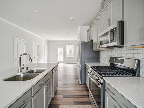 5th image of 2495 Tonoloway Dr #3