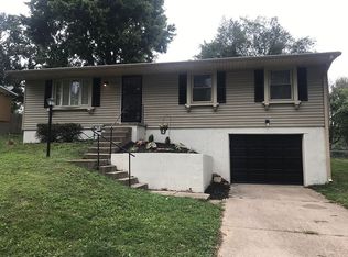 2405 Cranberry Hill Cir, Saint Joseph, MO 64503