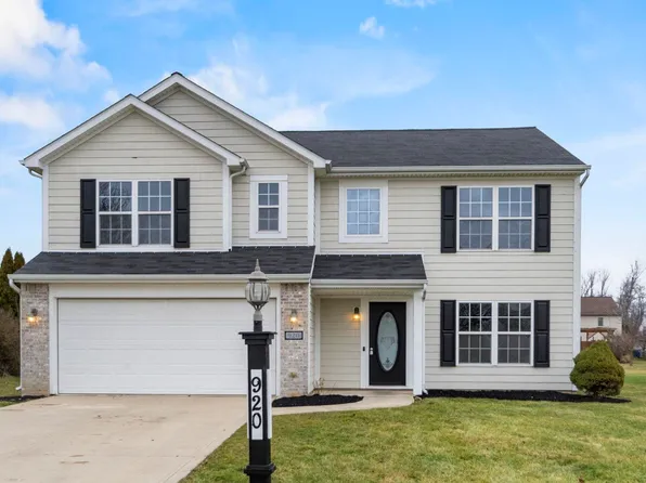 920 Winchester Ln, Fort Wayne, IN 46819