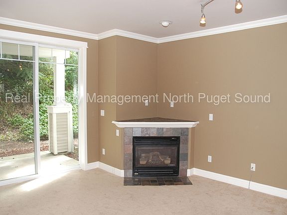 3rd image of 16125 Juanita Woodinville Way NE Unit 1008